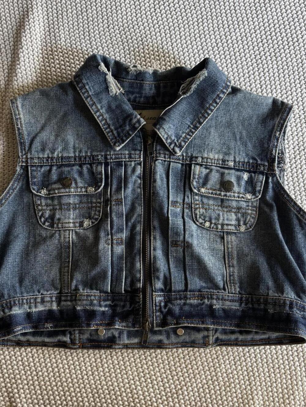 wet seal 2000s denim cropped vest  sz medium blue cotton grunge biker y2k